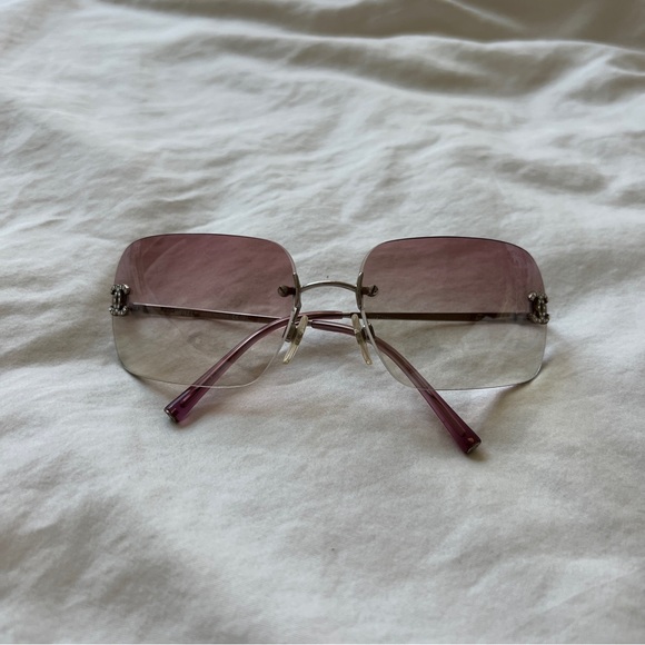 CHANEL 4017-D Pink Tinted Rhinestone Sunglasses / CHANEL Y2K Sunglasses - Picture 4 of 10